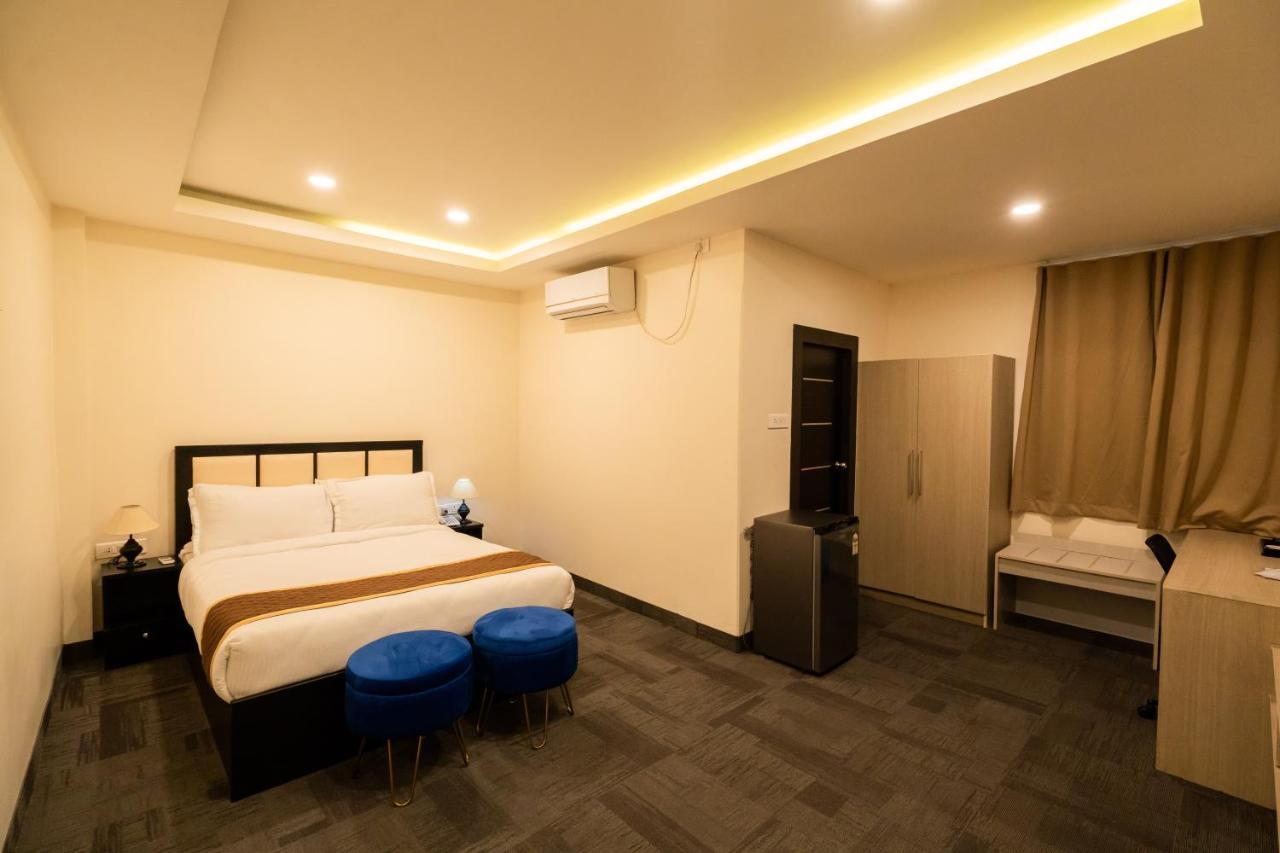 Royale Lalawi Hotel ไอซอล ภายนอก รูปภาพ